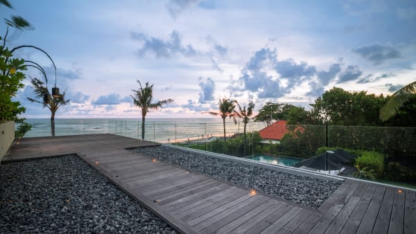 Arnalaya Beach House - Romantic sunset views